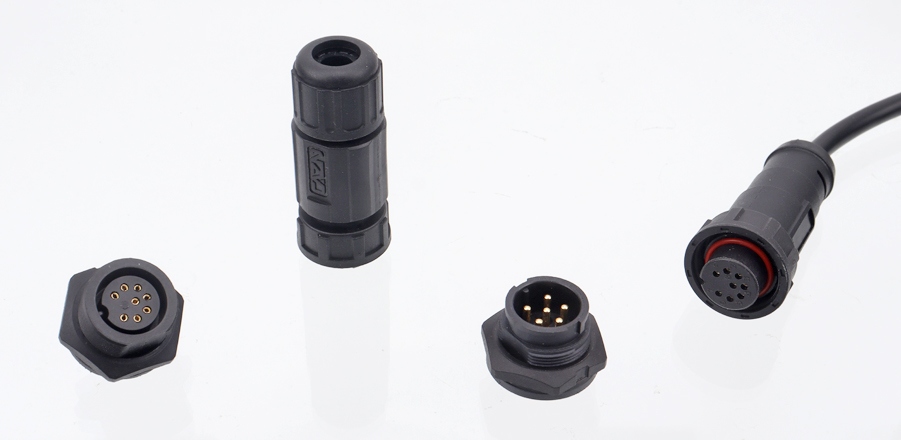 E13 Plastic Waterproof Connectors